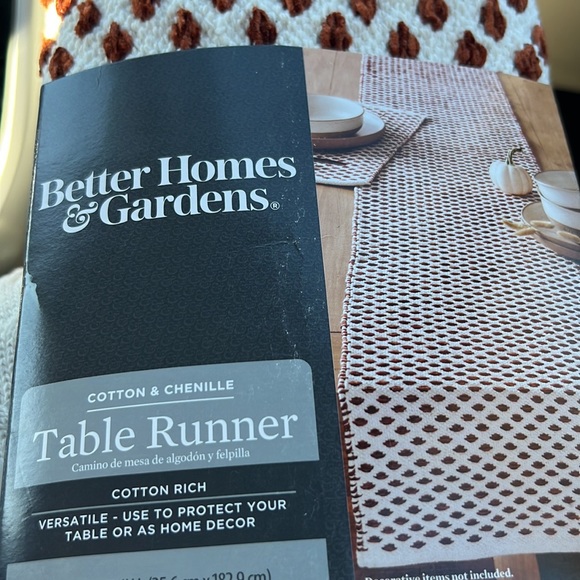 NWT Better Homes & Gardens Diamond Cotton Rich 14" x 72" Table Runner - Picture 6 of 8